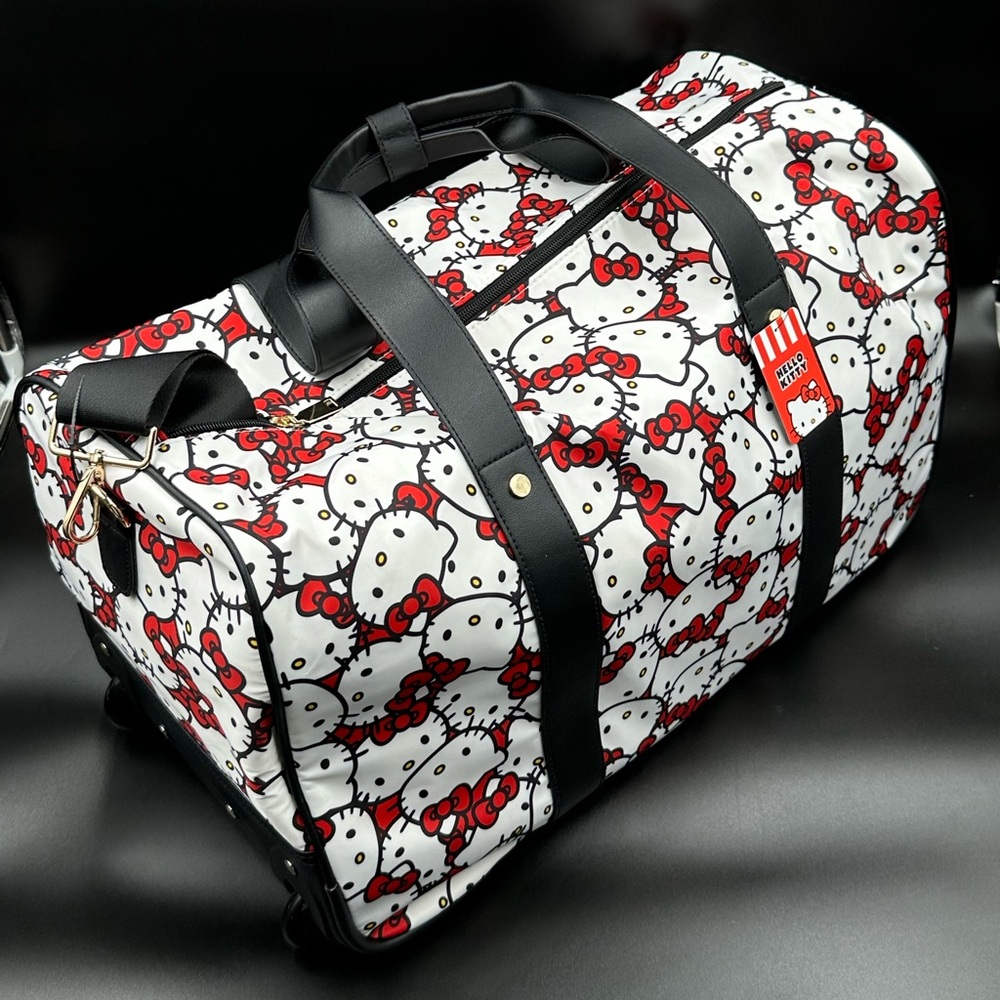 Hello Kitty Travel bag